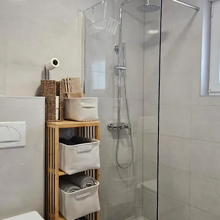 Lumen Apartment Buna